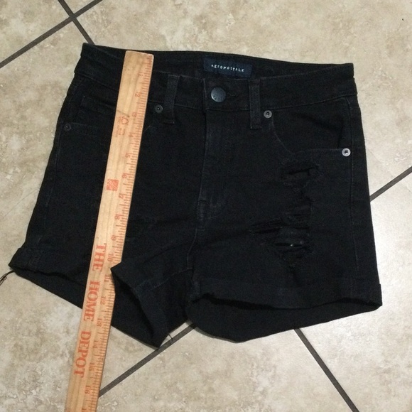 Aeropostale High Rise Midi Black Jean Shorts Distressed Cuffed Hem Size … - Picture 6 of 9